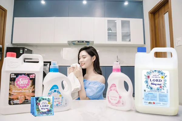 Nước Xả Vải Lord Nắng Mai - Hương thơm tươi mát, tràn đầy sức sống