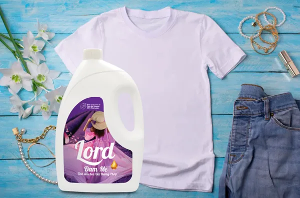 Lord Gold laundry detergent eliminates odors caused by clothes