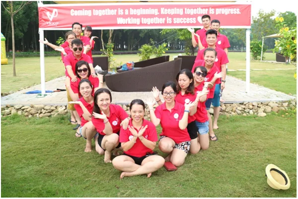 Vilaco leader team building said, "Together, we will do it all!"