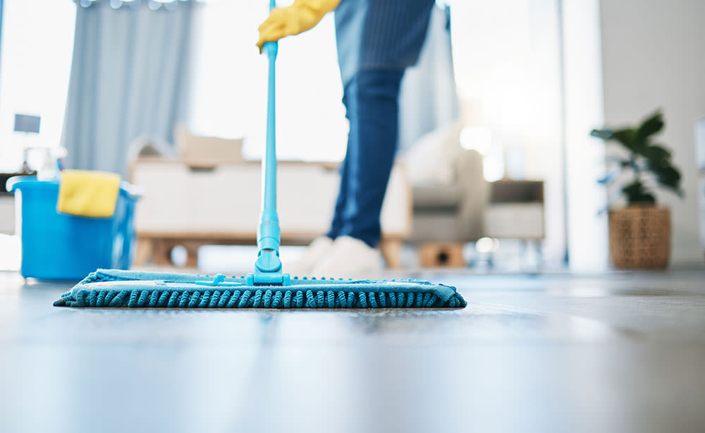 Mỗi Bước Chân Là Một Niềm Vui – Nhờ Senny Lau Sàn Hương Quế