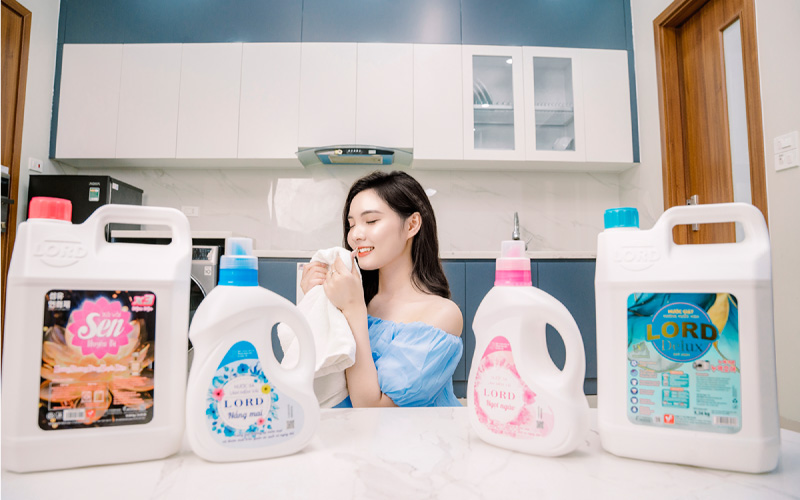 Nước xả vải Lord hương nắng mai - Toả hương tươi mát, đánh thức ngày mới
