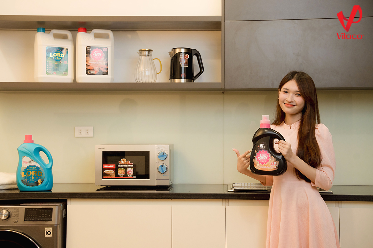 Sen Huyền Bí: Hương Thơm Khiến Quần Áo “Tỉnh Giấc” Mỗi Ngày